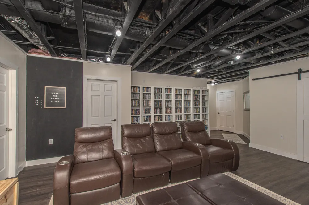 5782 Whispering Springs Drive Ann Arbor, MI 48108