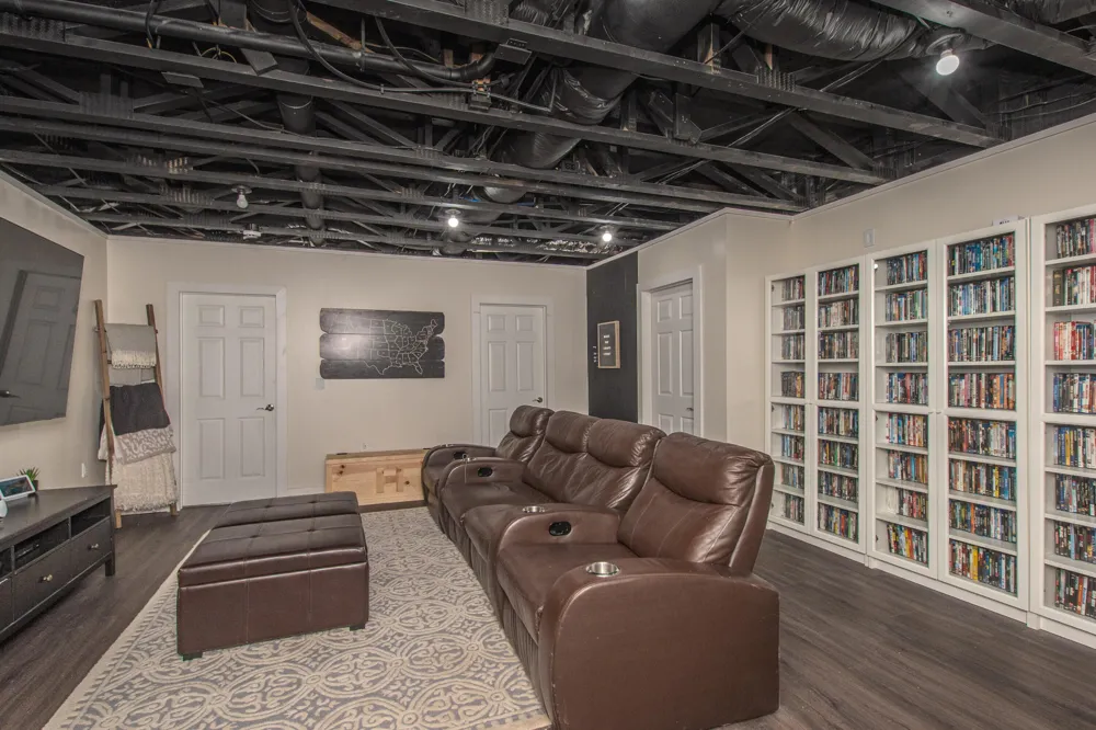 5782 Whispering Springs Drive Ann Arbor, MI 48108