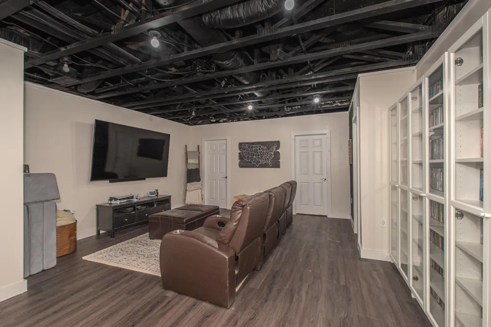 5782 Whispering Springs Drive Ann Arbor, MI 48108