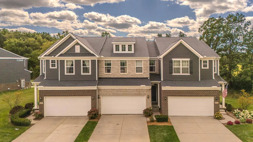 5782 Whispering Springs Drive Ann Arbor, MI 48108