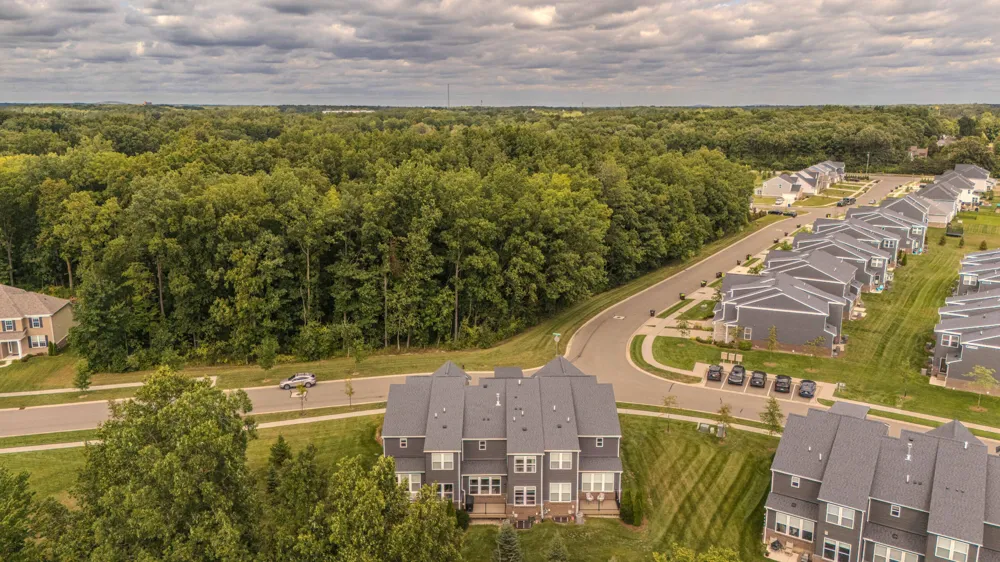5782 Whispering Springs Drive Ann Arbor, MI 48108
