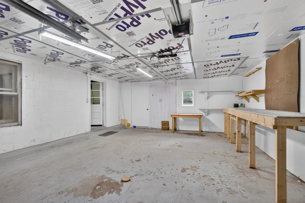 233 E Clark Street Jackson, MI 49203