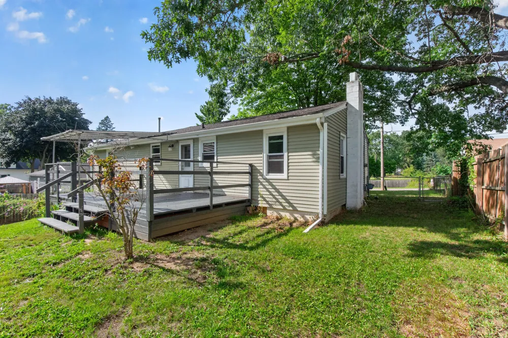 233 E Clark Street Jackson, MI 49203