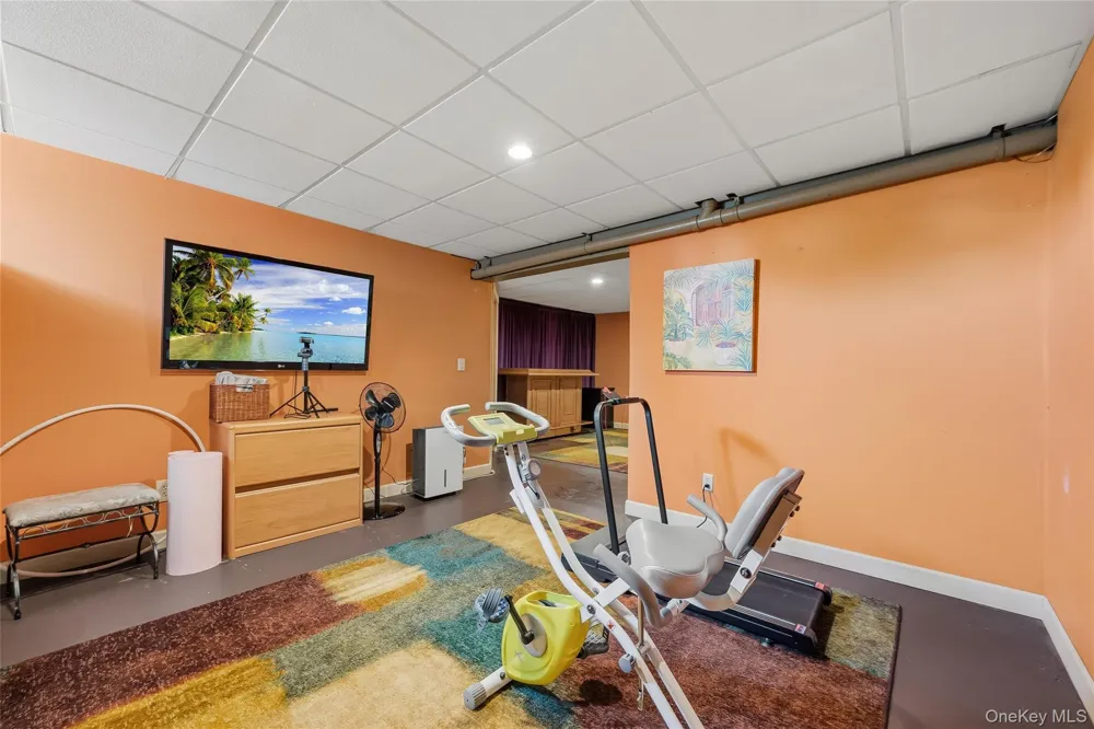 121 Conklingtown Road Chester, NY 10918