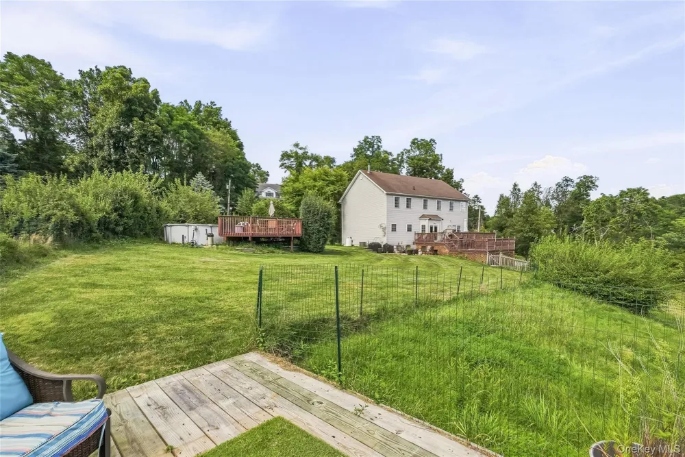 121 Conklingtown Road Chester, NY 10918