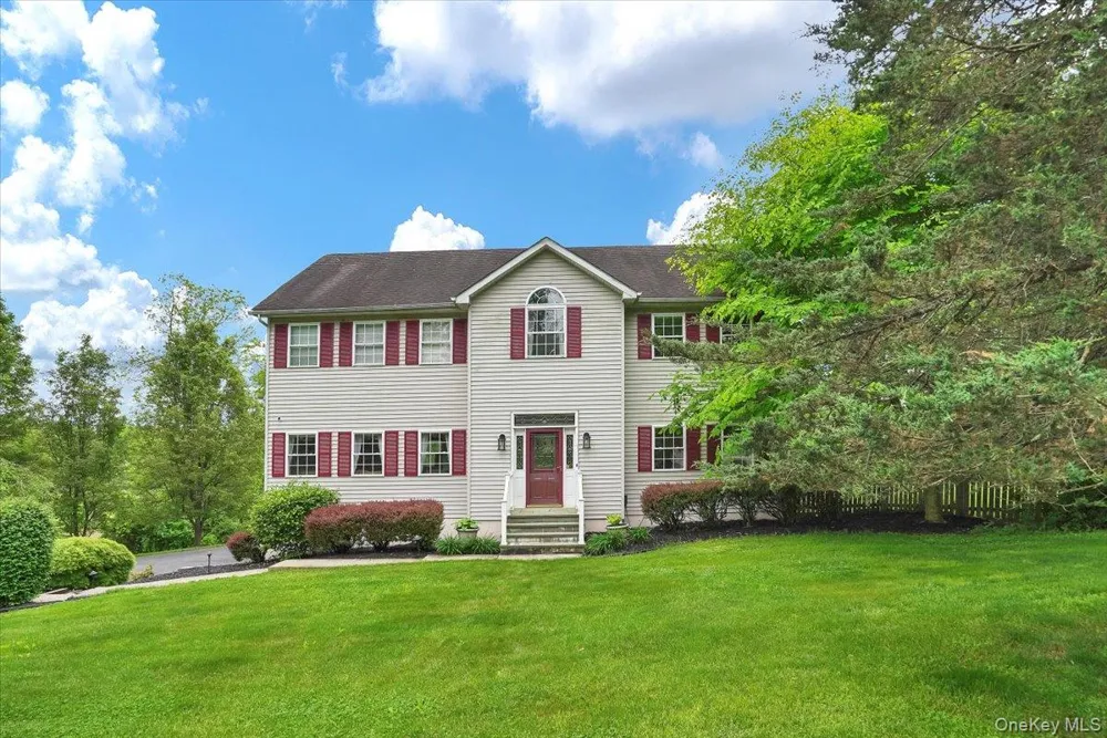 121 Conklingtown Road Chester, NY 10918