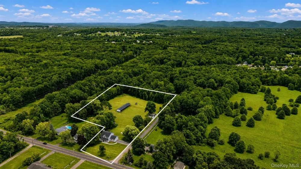 1 Sean Court Rock Tavern, NY 12575