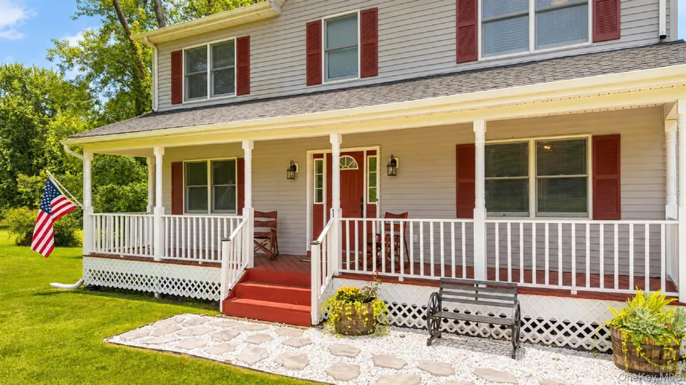 1 Sean Court Rock Tavern, NY 12575
