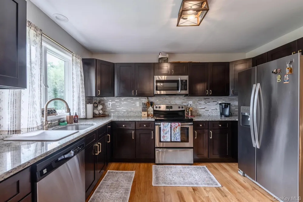 1 Sean Court Rock Tavern, NY 12575