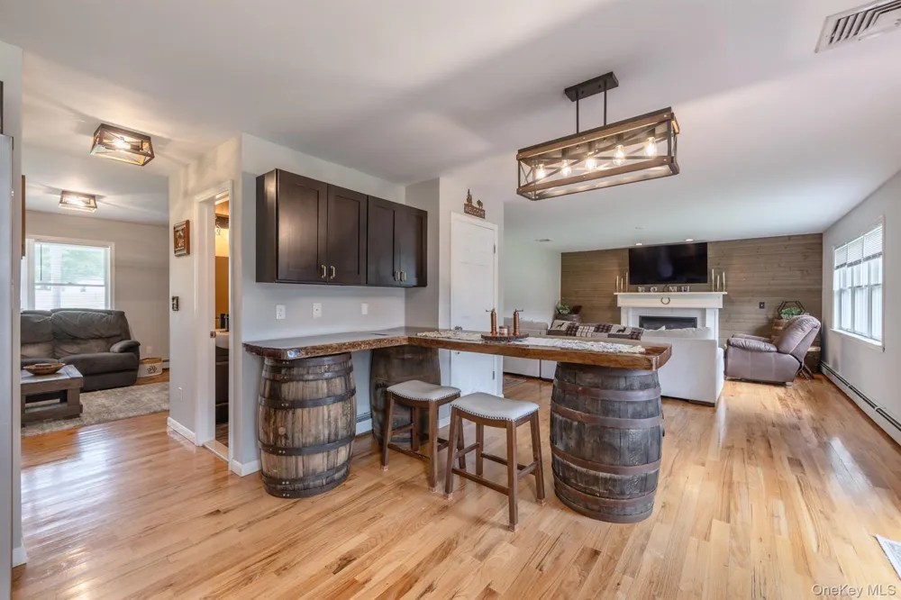 1 Sean Court Rock Tavern, NY 12575