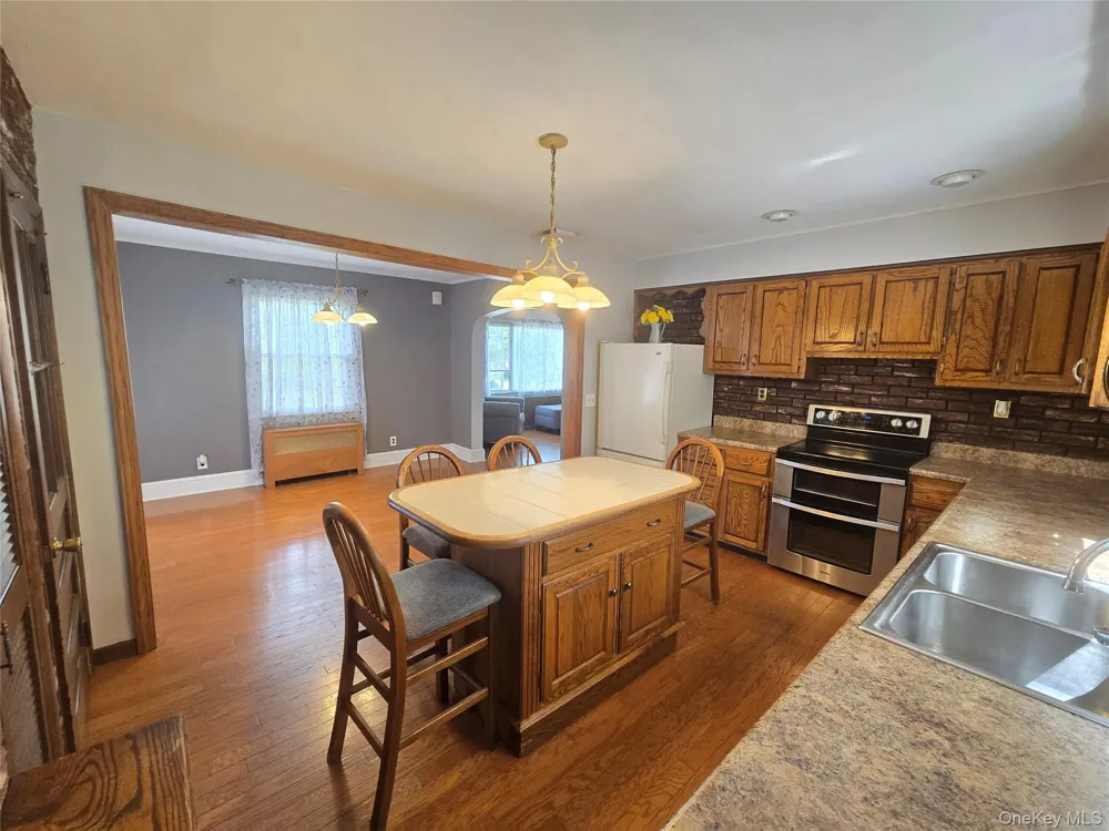 67 Myrtle Avenue New Windsor, NY 12553