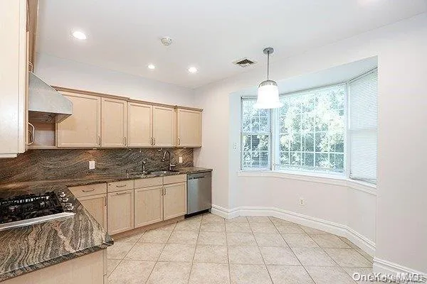 4a Nassau Drive Great Neck, NY 11021