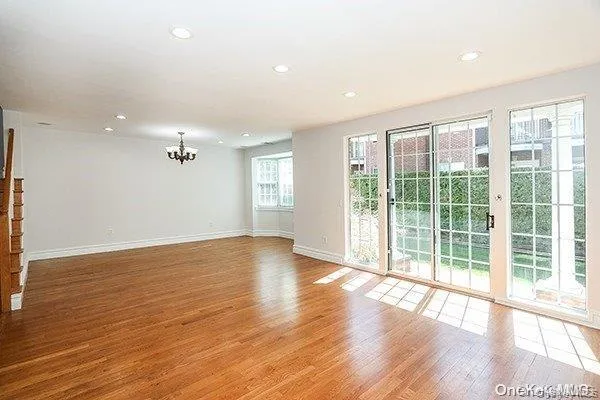4a Nassau Drive Great Neck, NY 11021