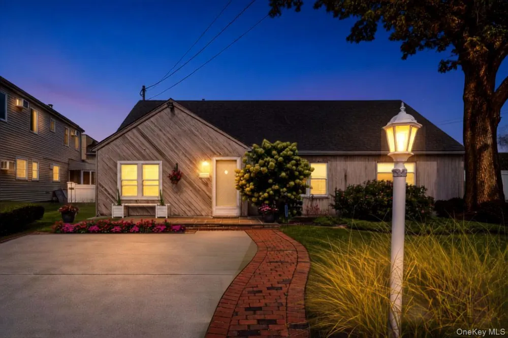 3001 Tinker Drive Oceanside, NY 11572