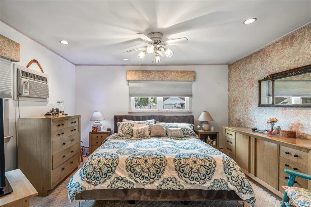 3001 Tinker Drive Oceanside, NY 11572
