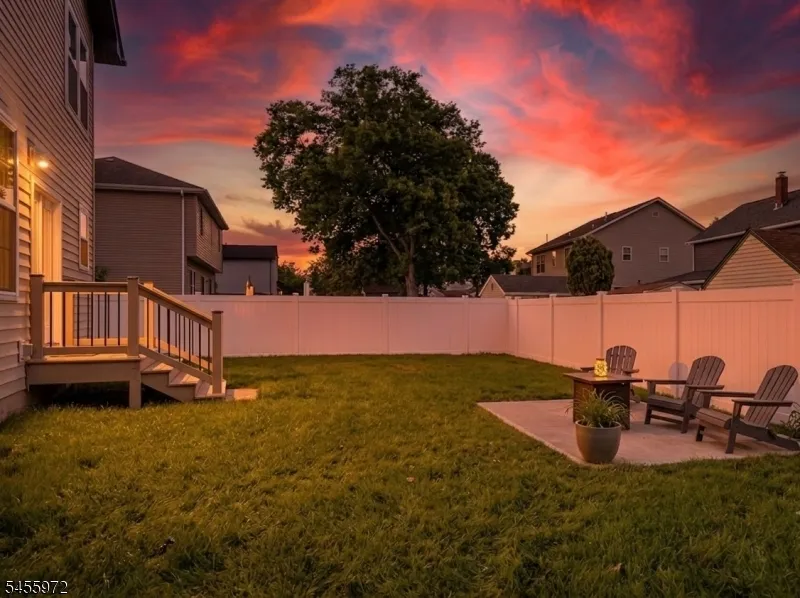 588 Maple Ave Saddle Brook, NJ 07663