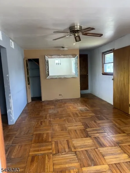 27 Charles Ter Waldwick, NJ 07463