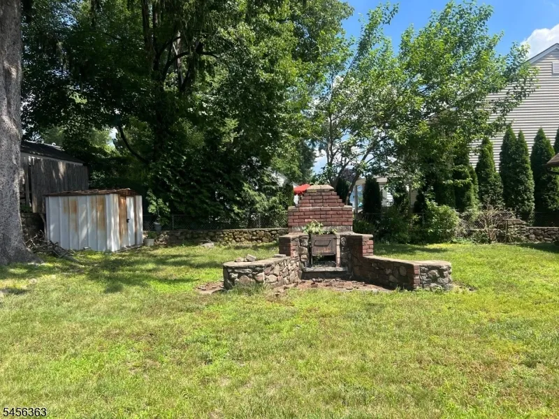 27 Charles Ter Waldwick, NJ 07463