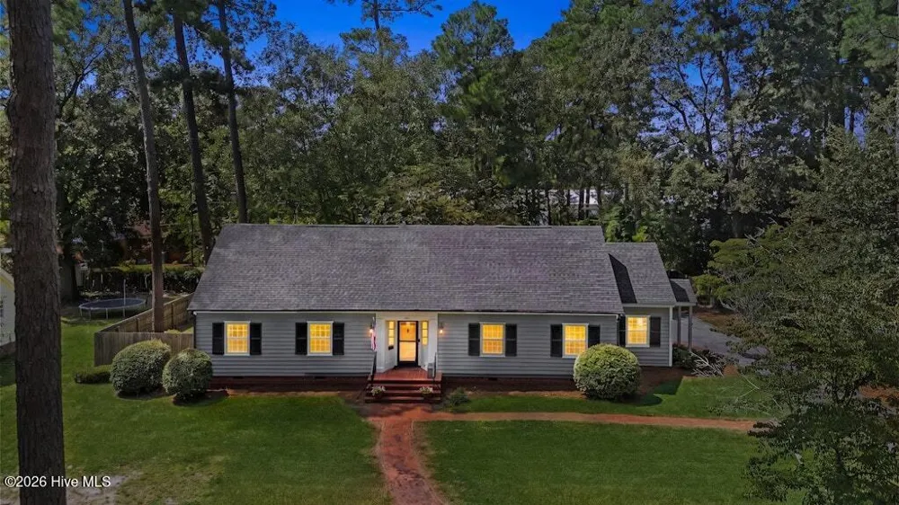 1106 S 1st Street Smithfield, NC 27577