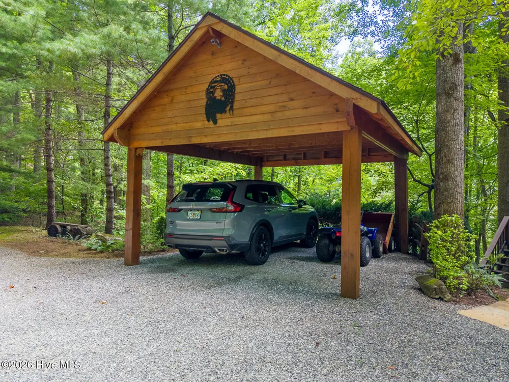 204 Mountain Laurel Drive Bryson City, NC 28713