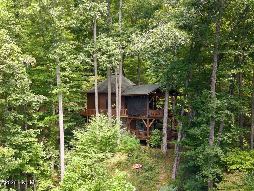 204 Mountain Laurel Drive Bryson City, NC 28713