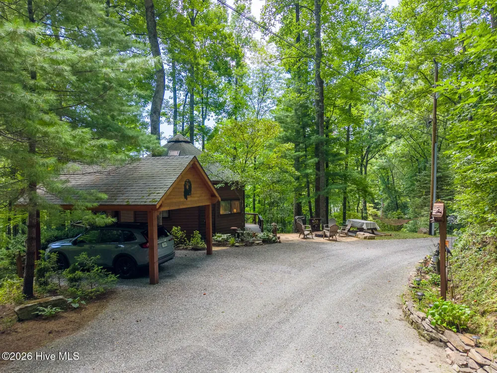 204 Mountain Laurel Drive Bryson City, NC 28713
