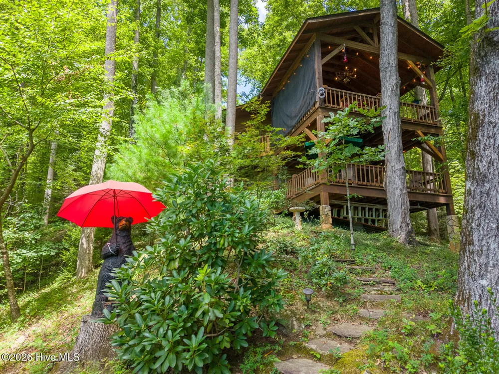204 Mountain Laurel Drive Bryson City, NC 28713