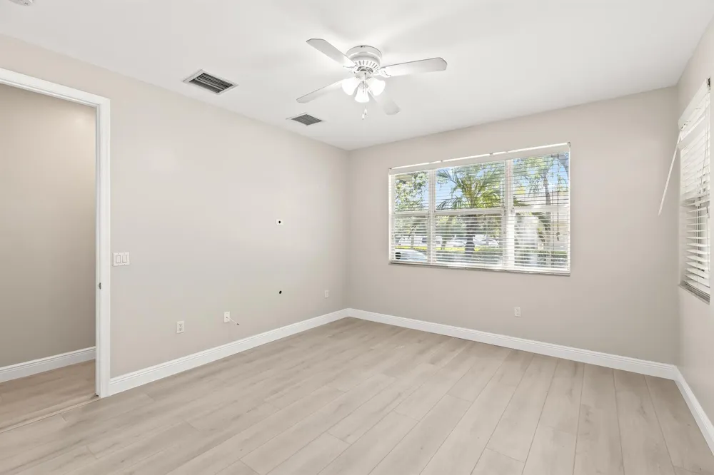 29 NE 24TH AVENUE #29 Pompano Beach, FL 33062