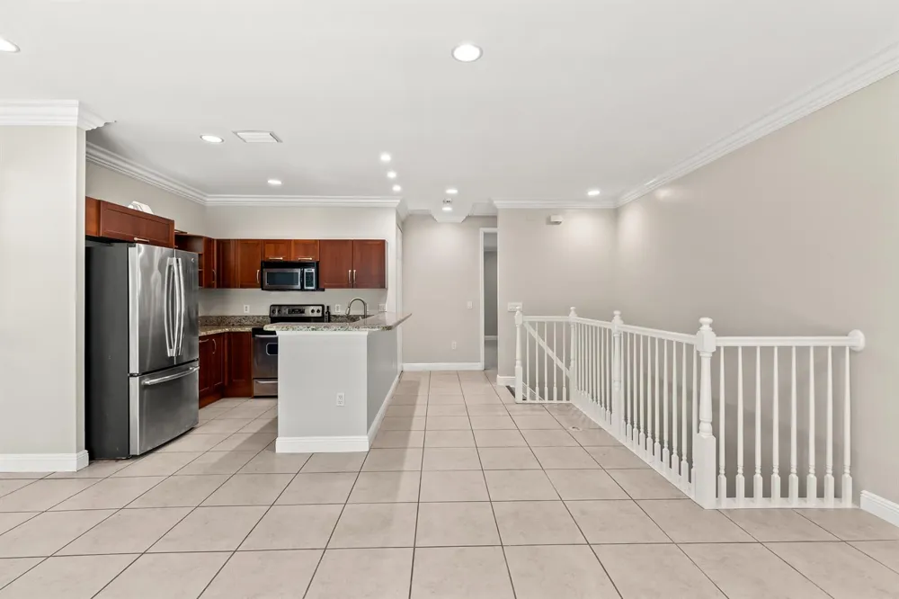 29 NE 24TH AVENUE #29 Pompano Beach, FL 33062