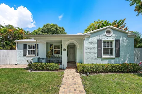 205 Wenonah Place
