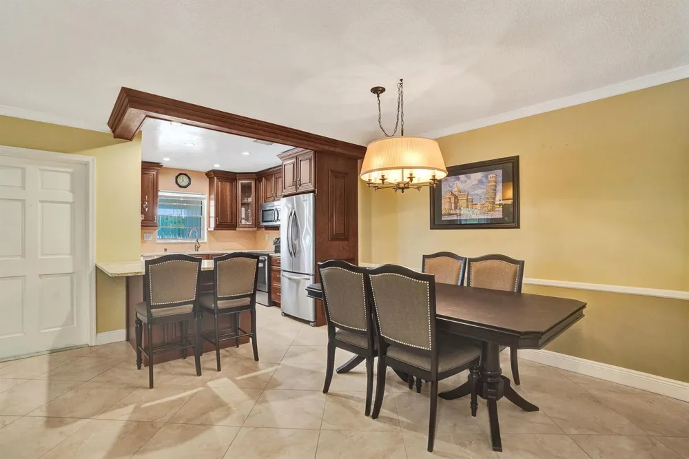 2121 NE 68TH STREET #202 Fort Lauderdale, FL 33308