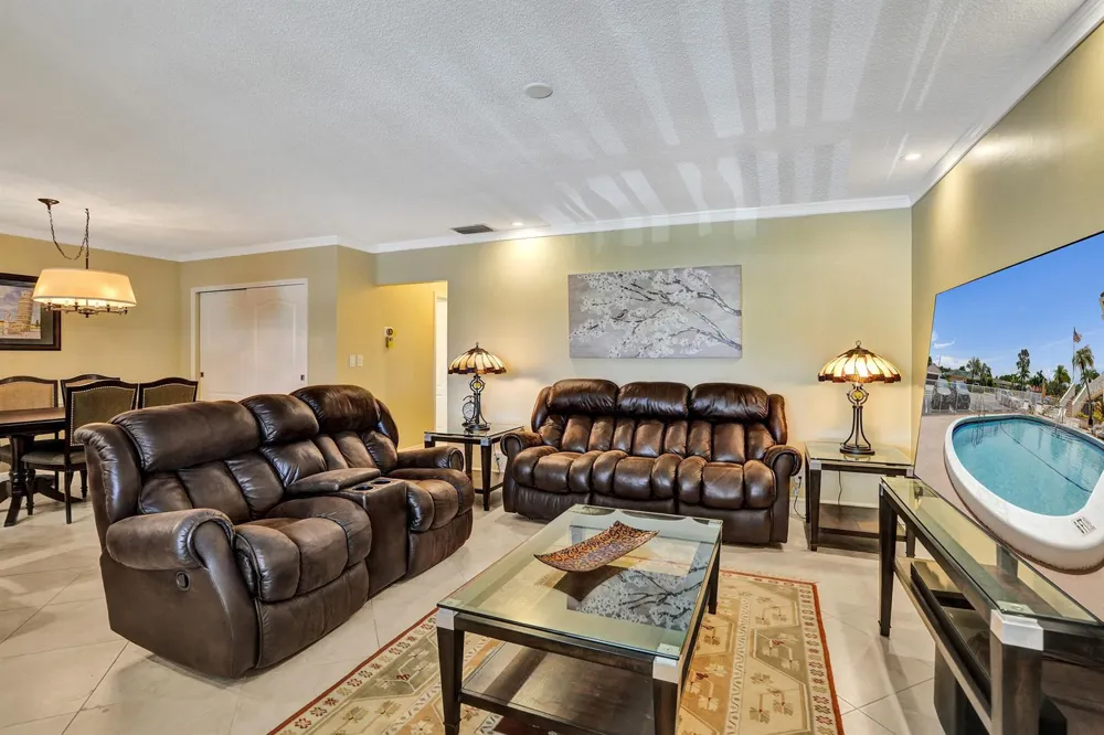 2121 NE 68TH STREET #202 Fort Lauderdale, FL 33308