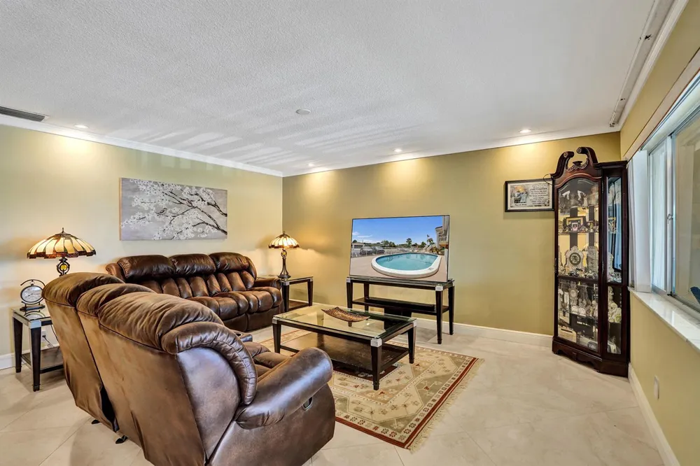 2121 NE 68TH STREET #202 Fort Lauderdale, FL 33308