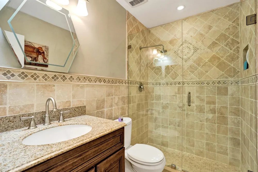 2121 NE 68TH STREET #202 Fort Lauderdale, FL 33308