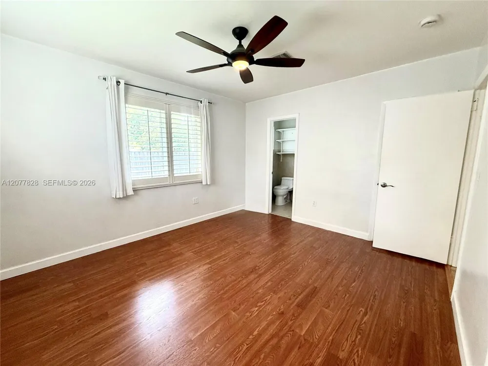 1340 Miami Springs Ave #o Miami Springs, FL 33166