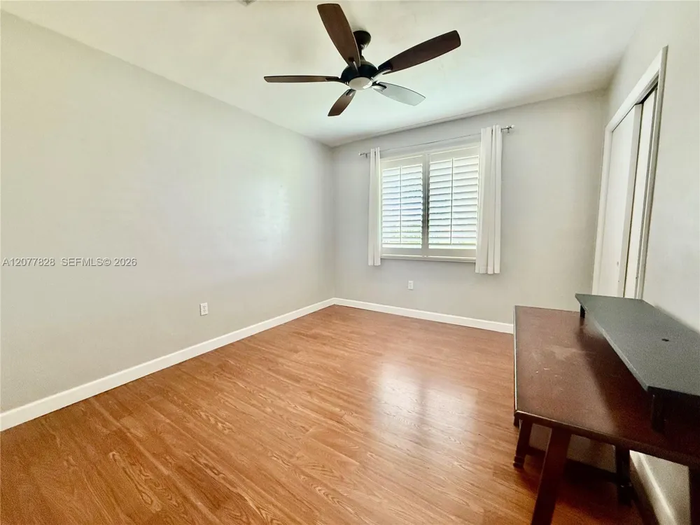 1340 Miami Springs Ave #o Miami Springs, FL 33166