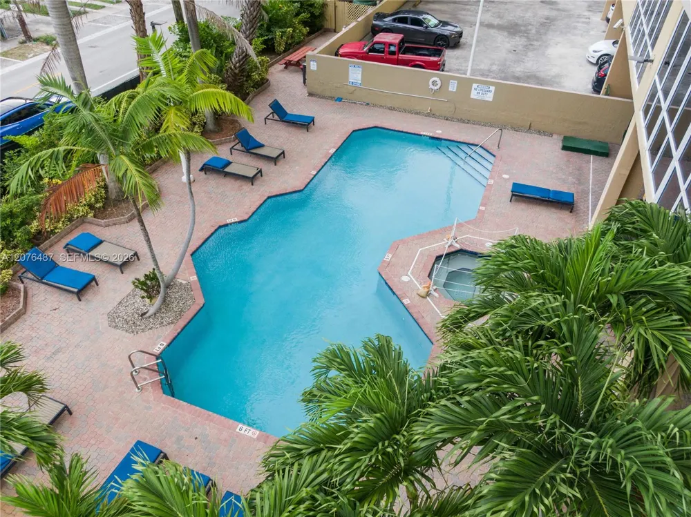 3500 Coral Way #1404 Miami, FL 33145