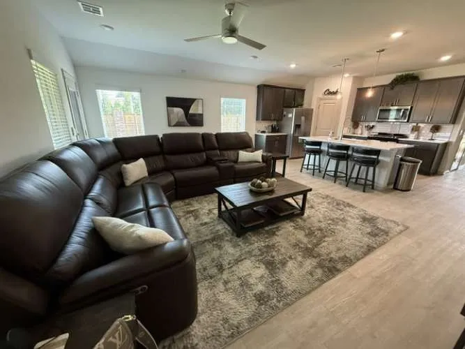4639 S Chestnut Avenue Broken Arrow, OK 74011