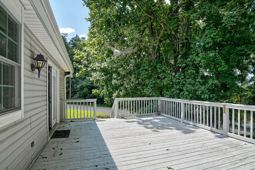 1669 Boone Drive Cookeville, TN 38506
