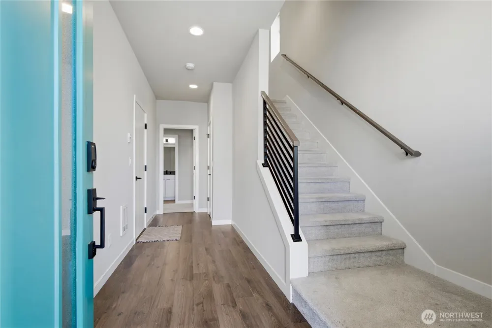 22615 69th Place W Mountlake Terrace, WA 98043