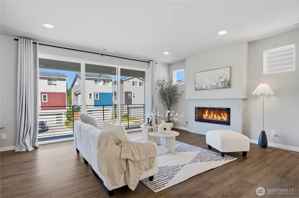 22615 69th Place W Mountlake Terrace, WA 98043
