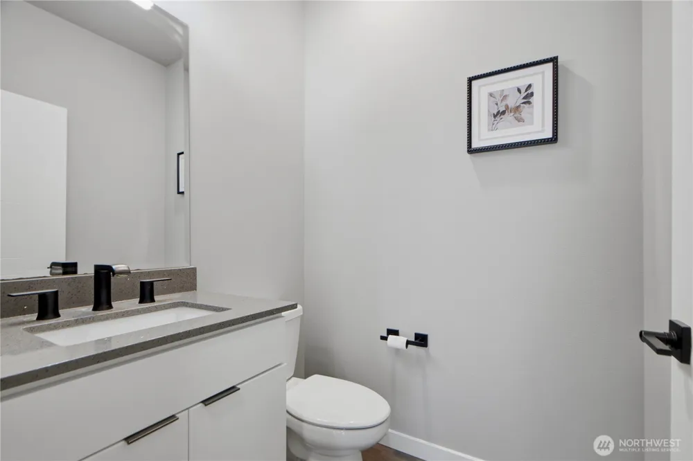 22615 69th Place W Mountlake Terrace, WA 98043