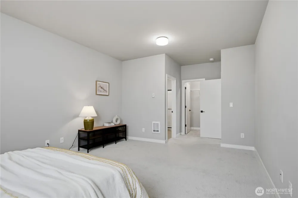22615 69th Place W Mountlake Terrace, WA 98043