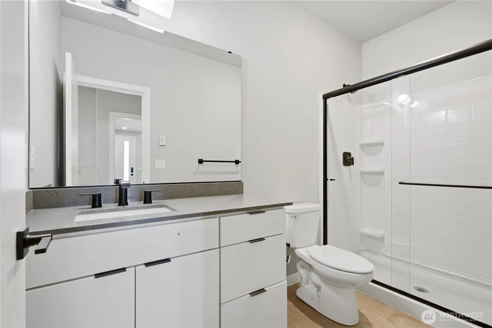 22615 69th Place W Mountlake Terrace, WA 98043