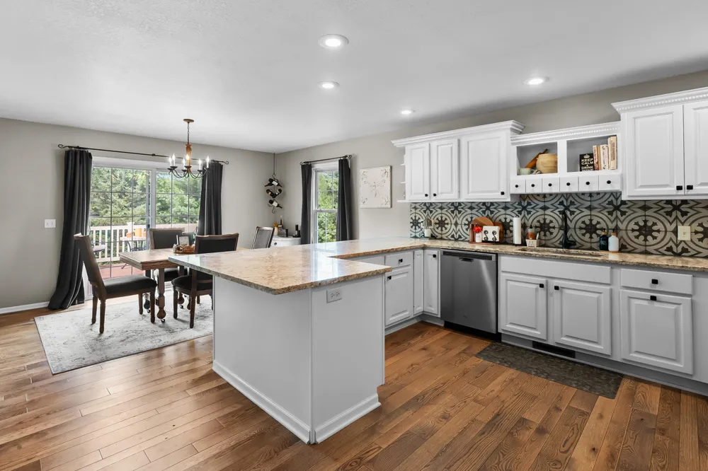 53015 Meadow View Lane Antwerp Township, MI 49079