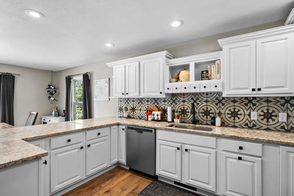 53015 Meadow View Lane Antwerp Township, MI 49079