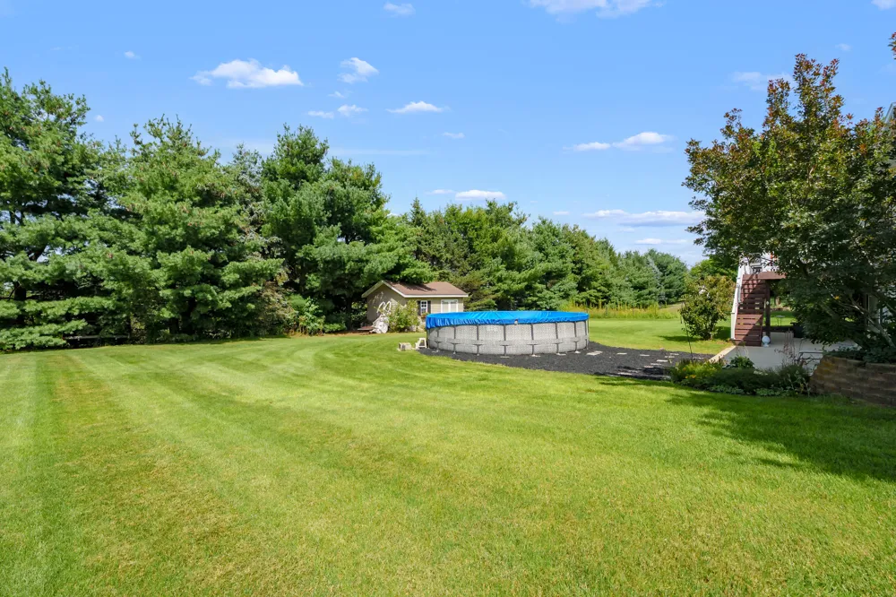 53015 Meadow View Lane Antwerp Township, MI 49079
