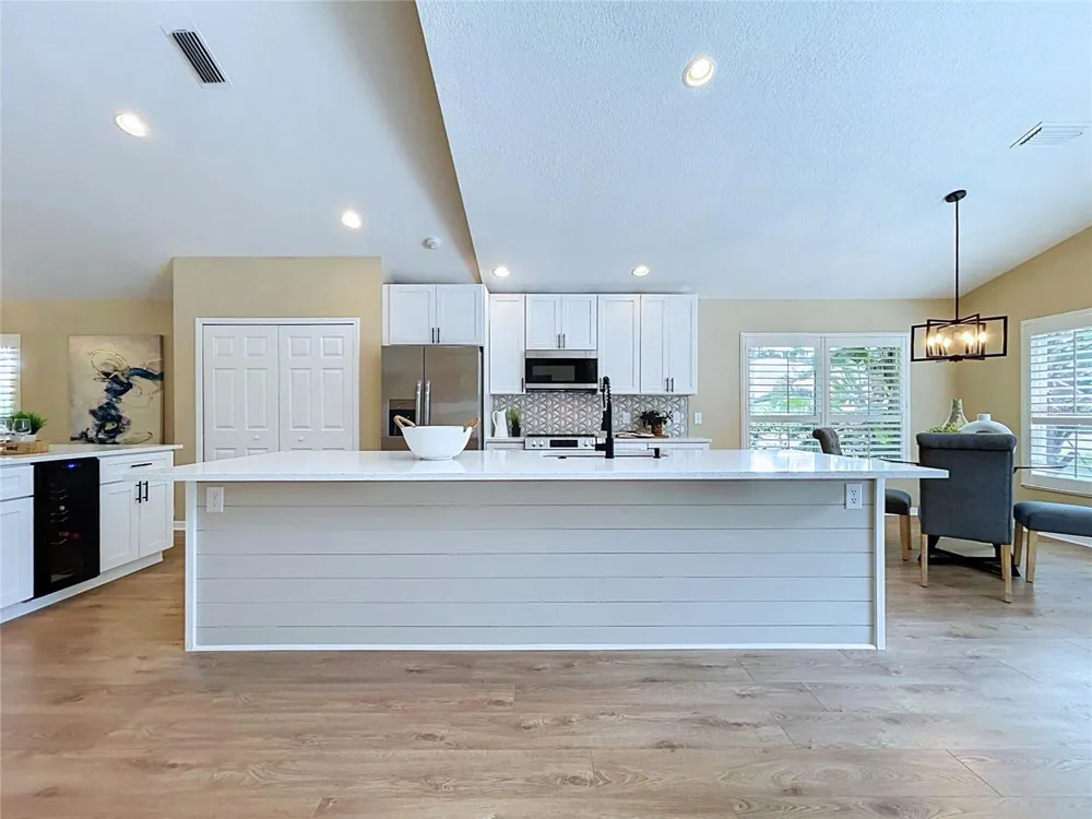 7703 BRITISH OPEN WAY Bradenton, FL 34202
