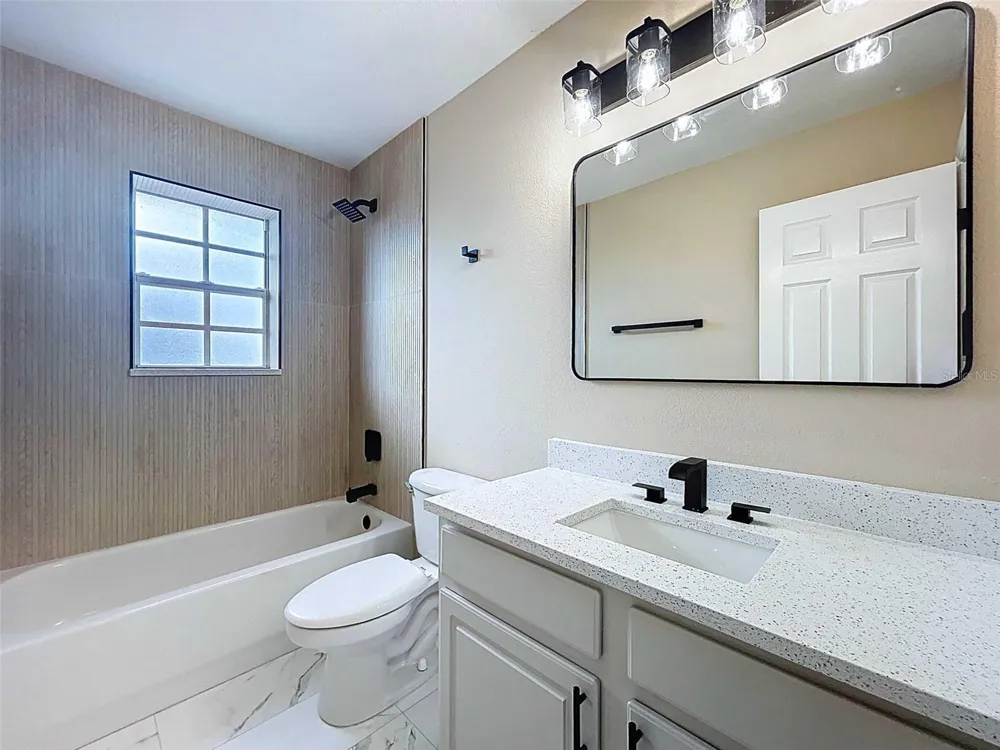 7703 BRITISH OPEN WAY Bradenton, FL 34202