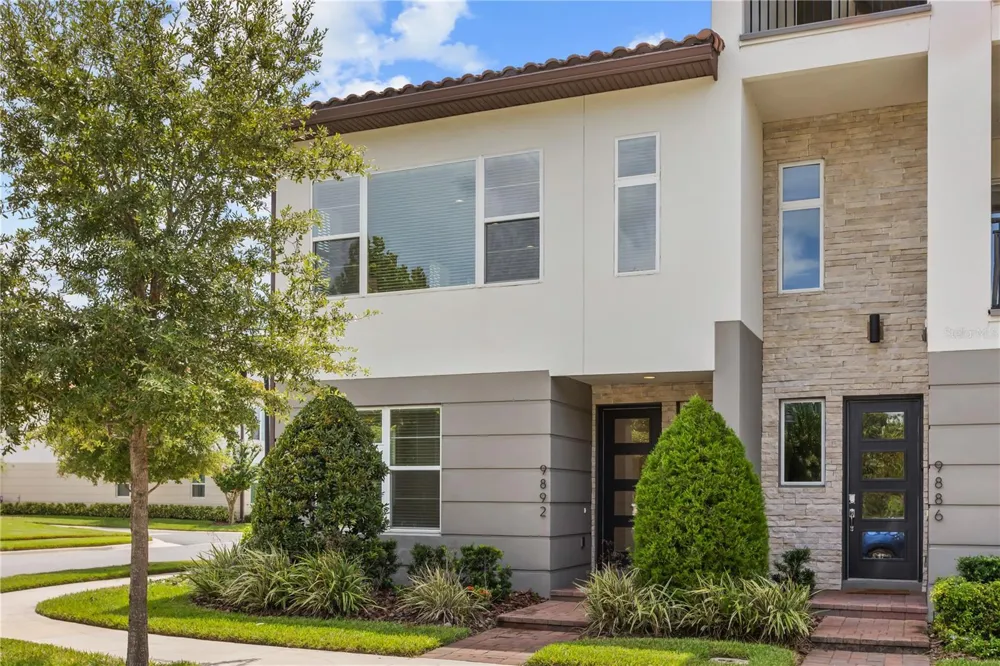 9892 BUCKLOW HILL DRIVE Orlando, FL 32832